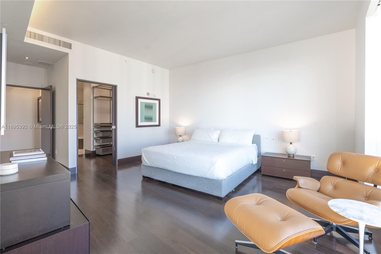 901 Brickell Key Blvd #3607 Miami, FL 33131