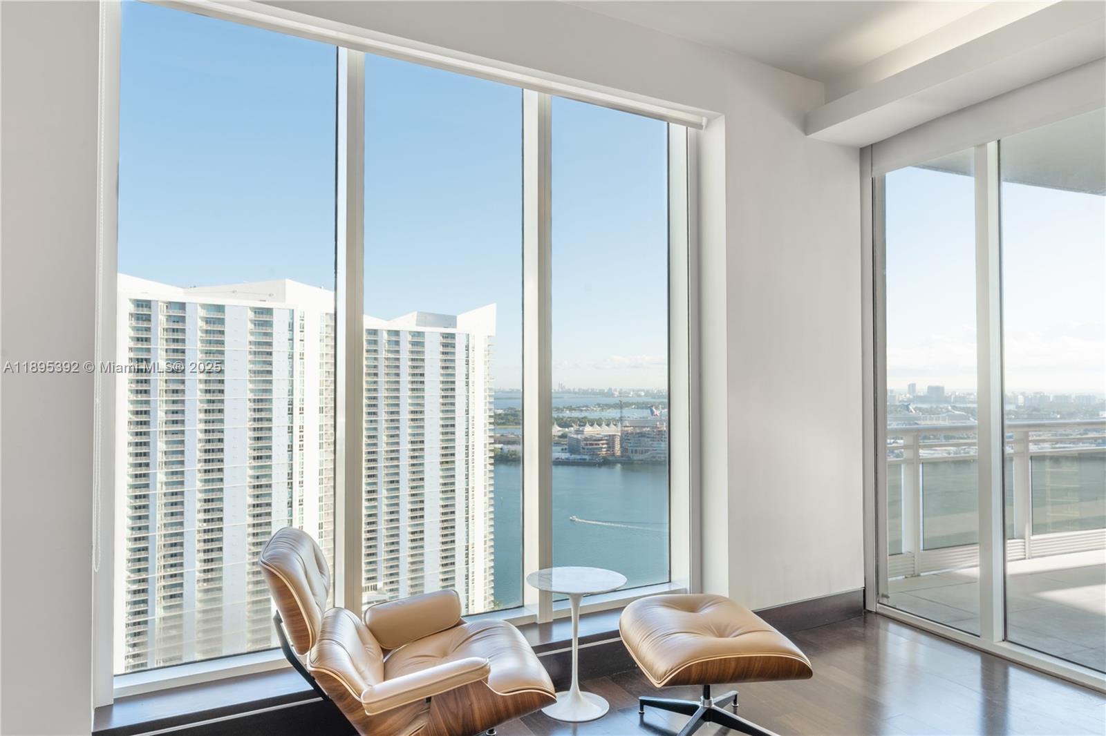 901 Brickell Key Blvd #3607 Miami, FL 33131