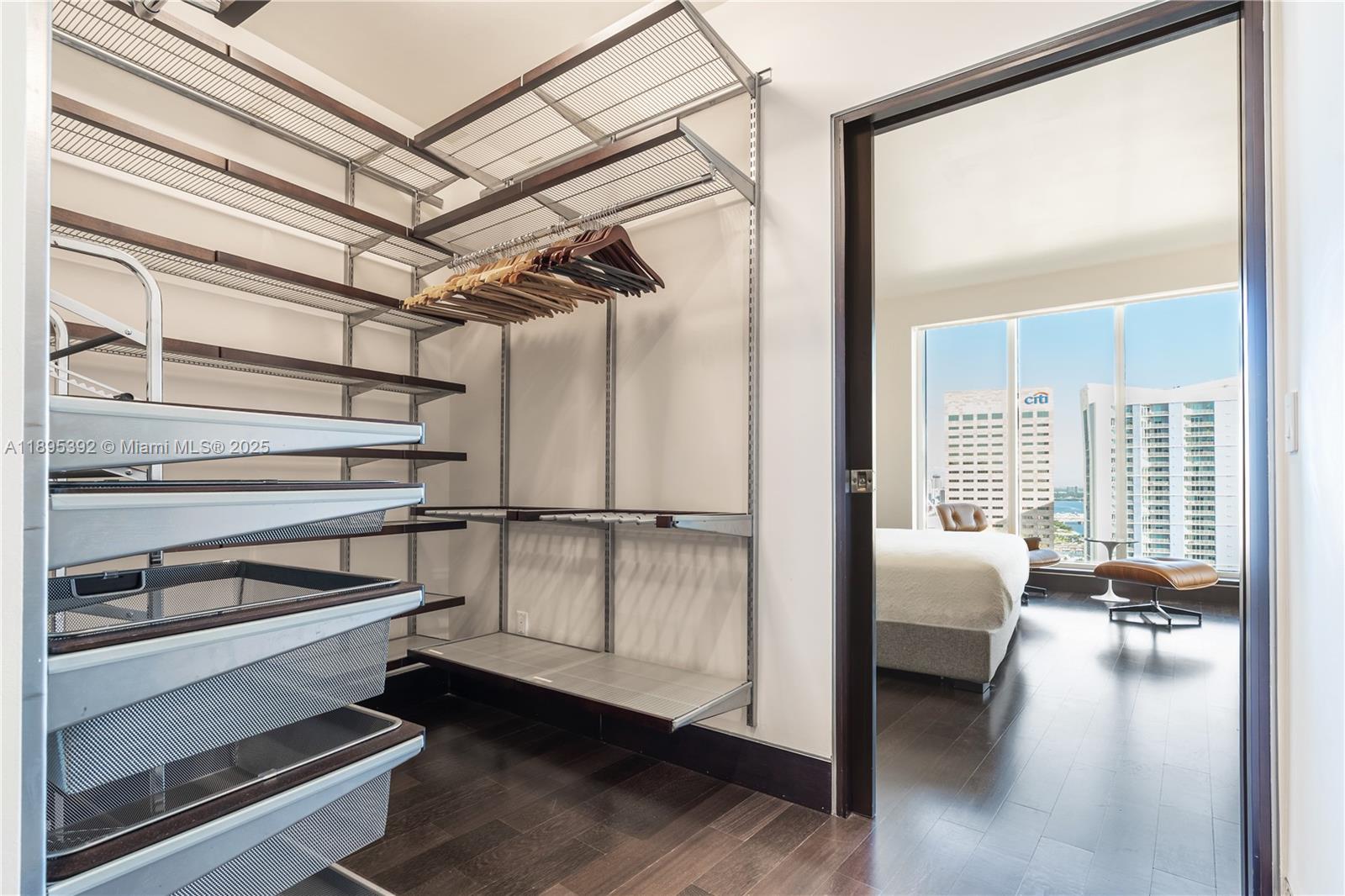 901 Brickell Key Blvd #3607 Miami, FL 33131