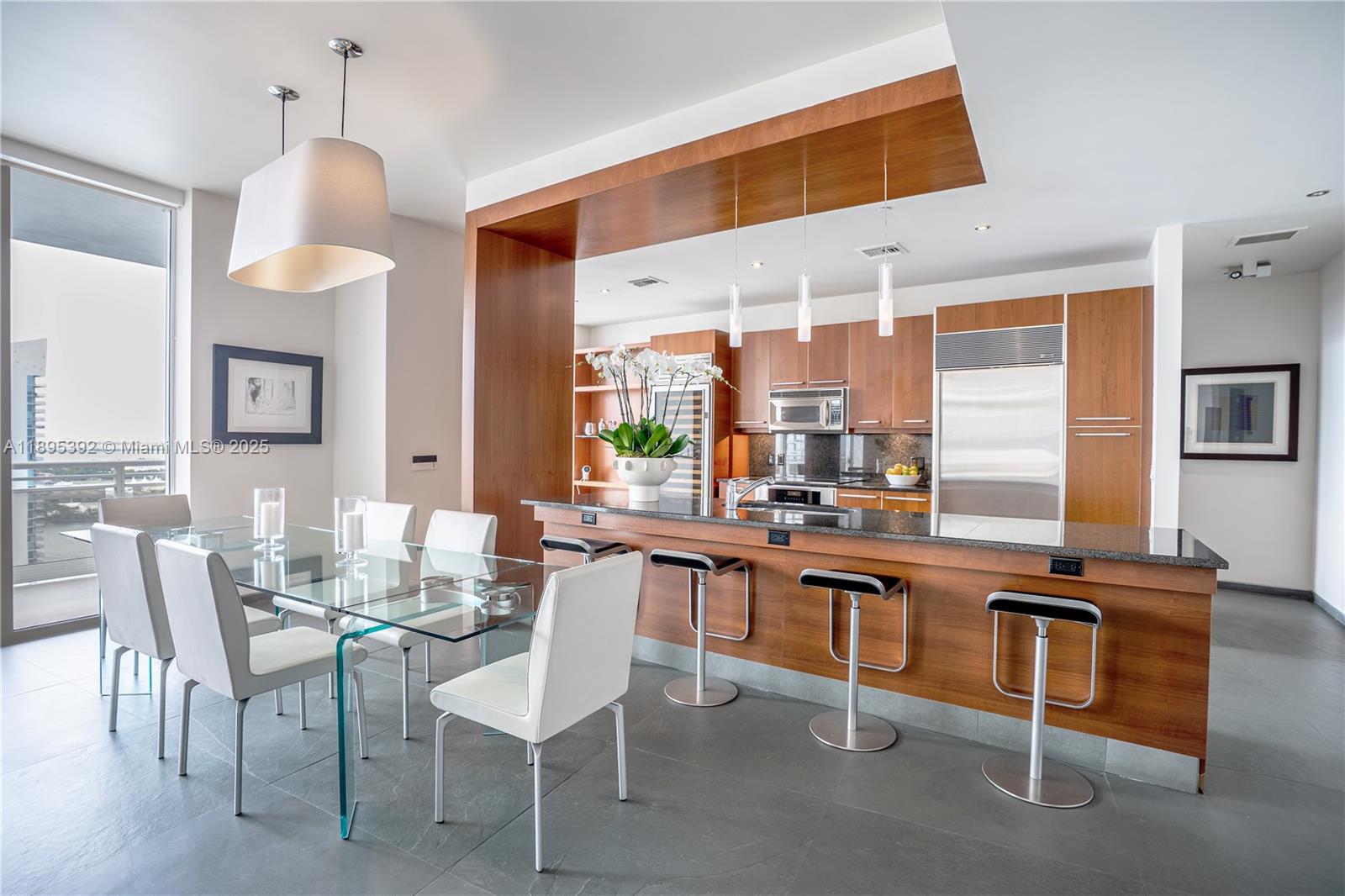 901 Brickell Key Blvd #3607 Miami, FL 33131