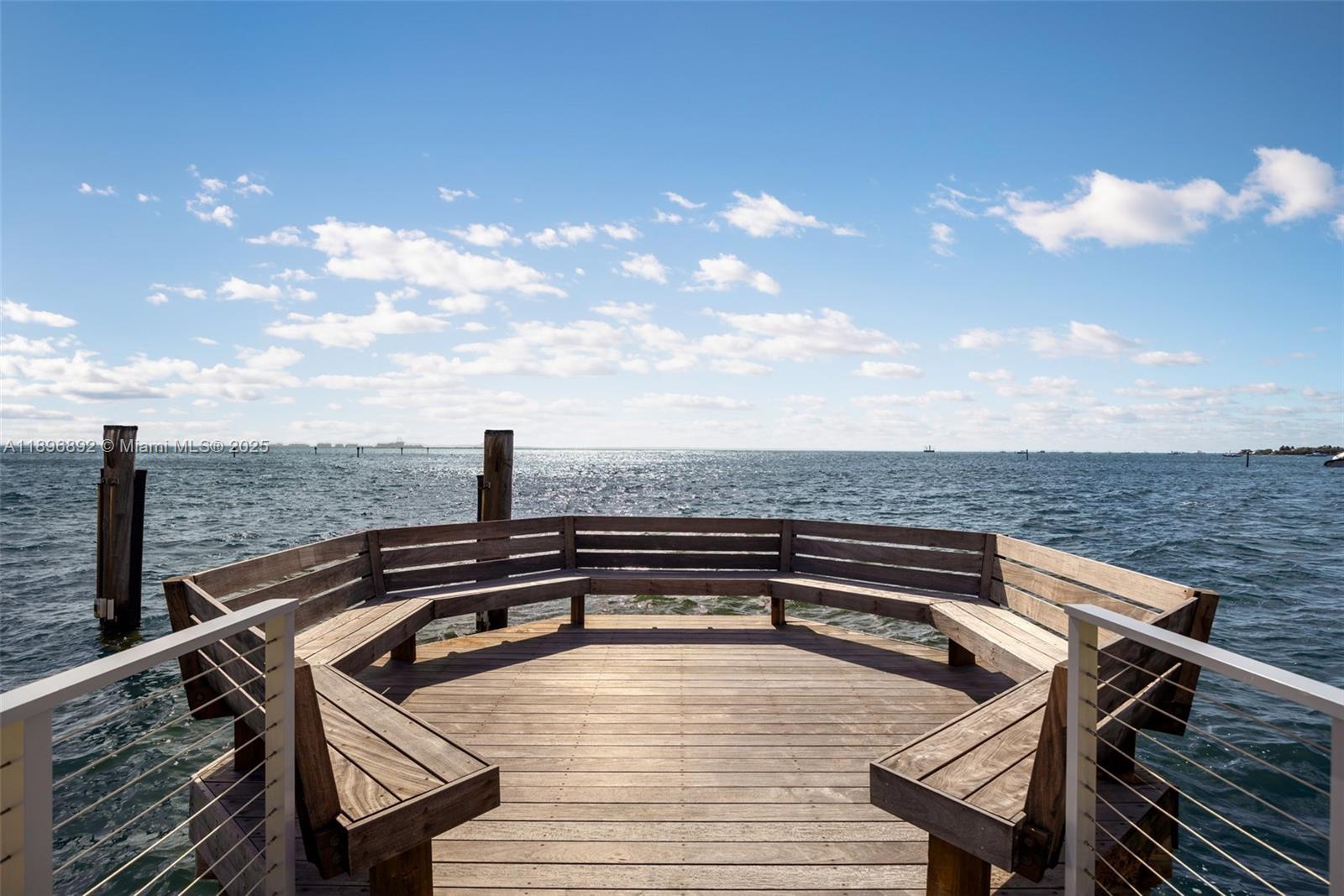 2000 S Bayshore Dr #4 Coconut Grove, FL 33133