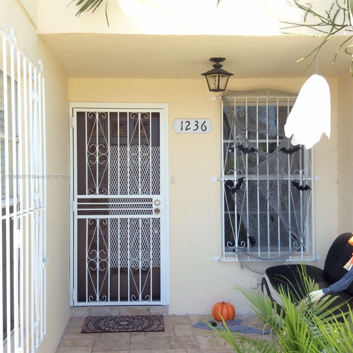 1236 SW 104th Ct