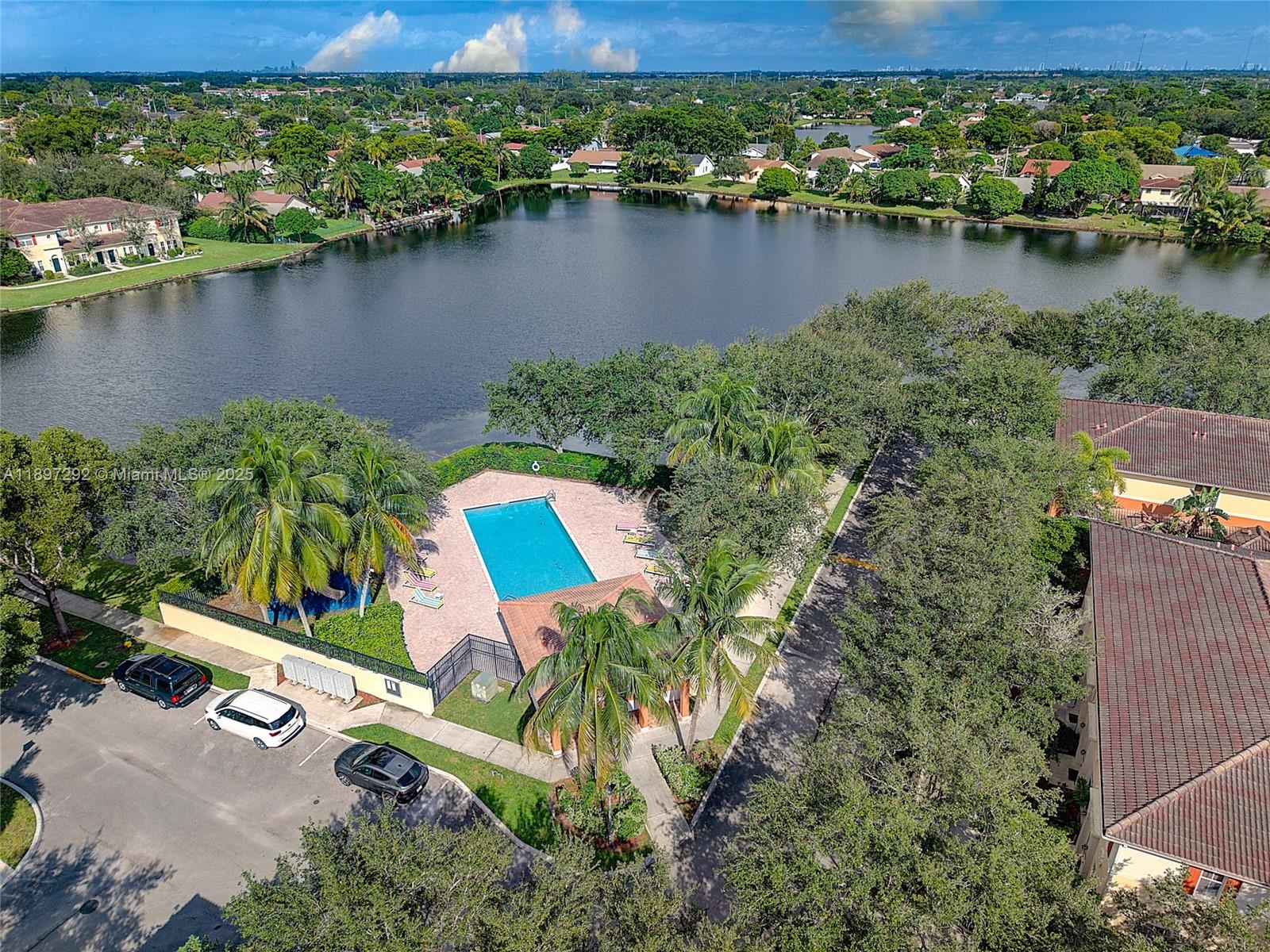 2308 SW 100th Ter