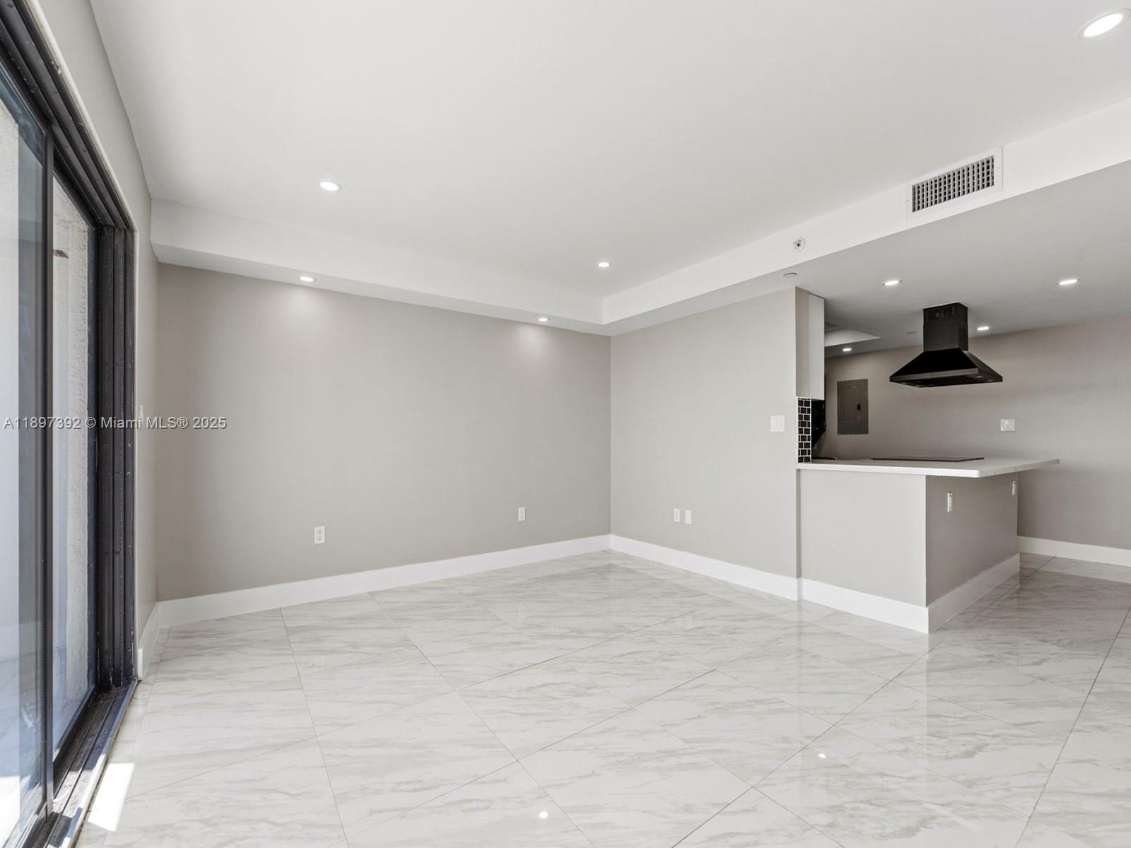 911 E Ponce De Leon Blvd #1601 Coral Gables, FL 33134