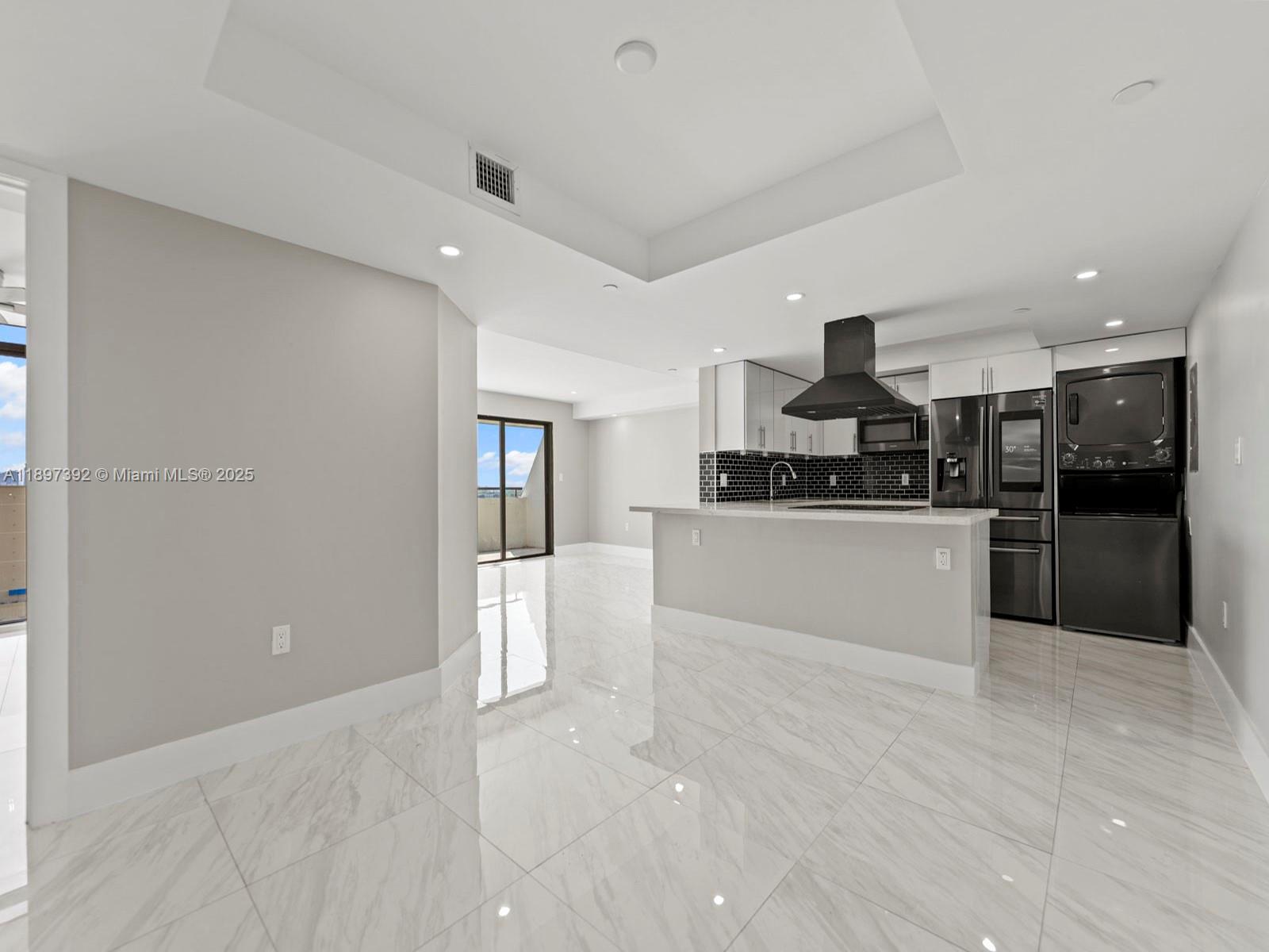 911 E Ponce De Leon Blvd #1601 Coral Gables, FL 33134