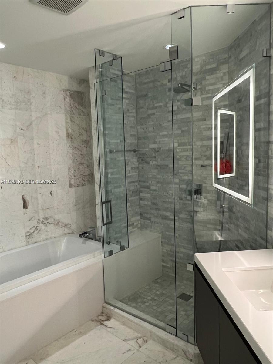 image Paramount Miami Worldcenter35