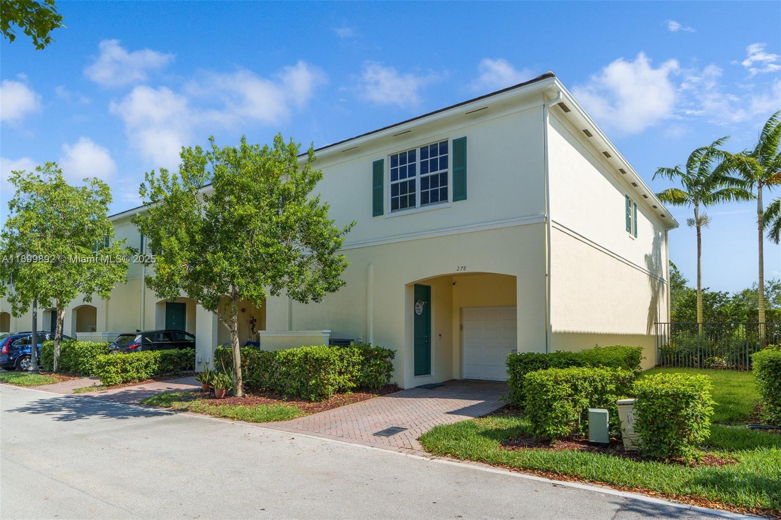 278 SW 7th Ct