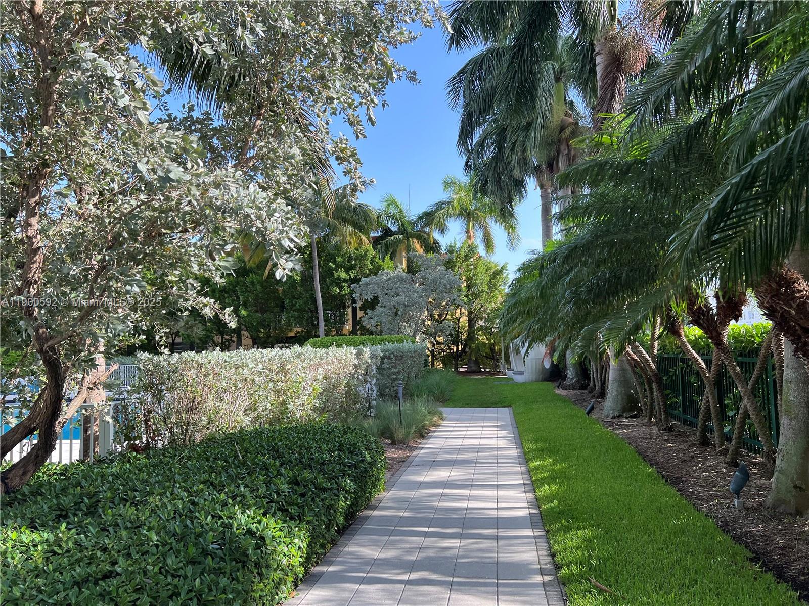 7928 East Dr #705 North Bay Village, FL 33141