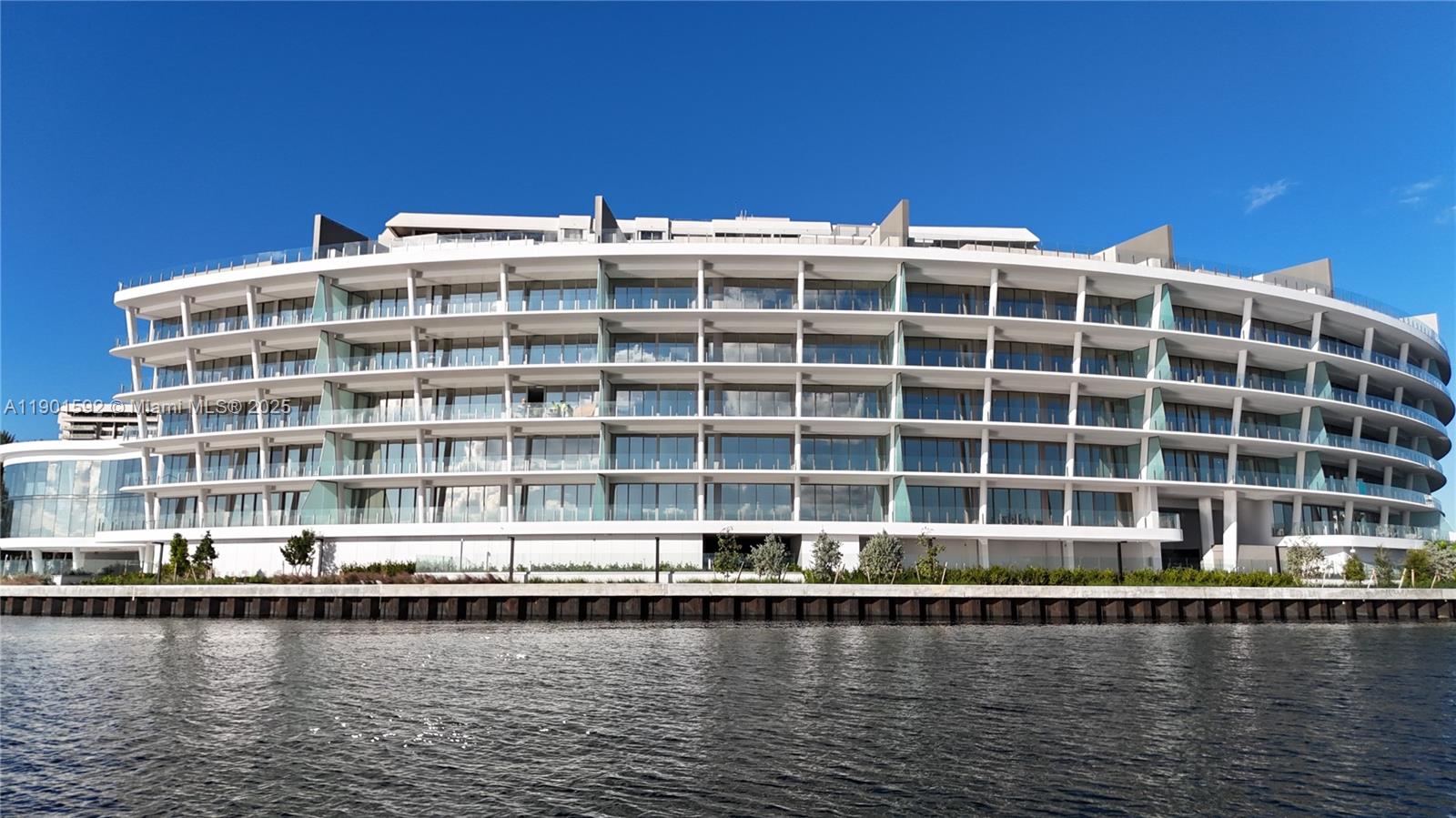 5 Grove Isle Dr #S502 Coconut Grove, FL 33133