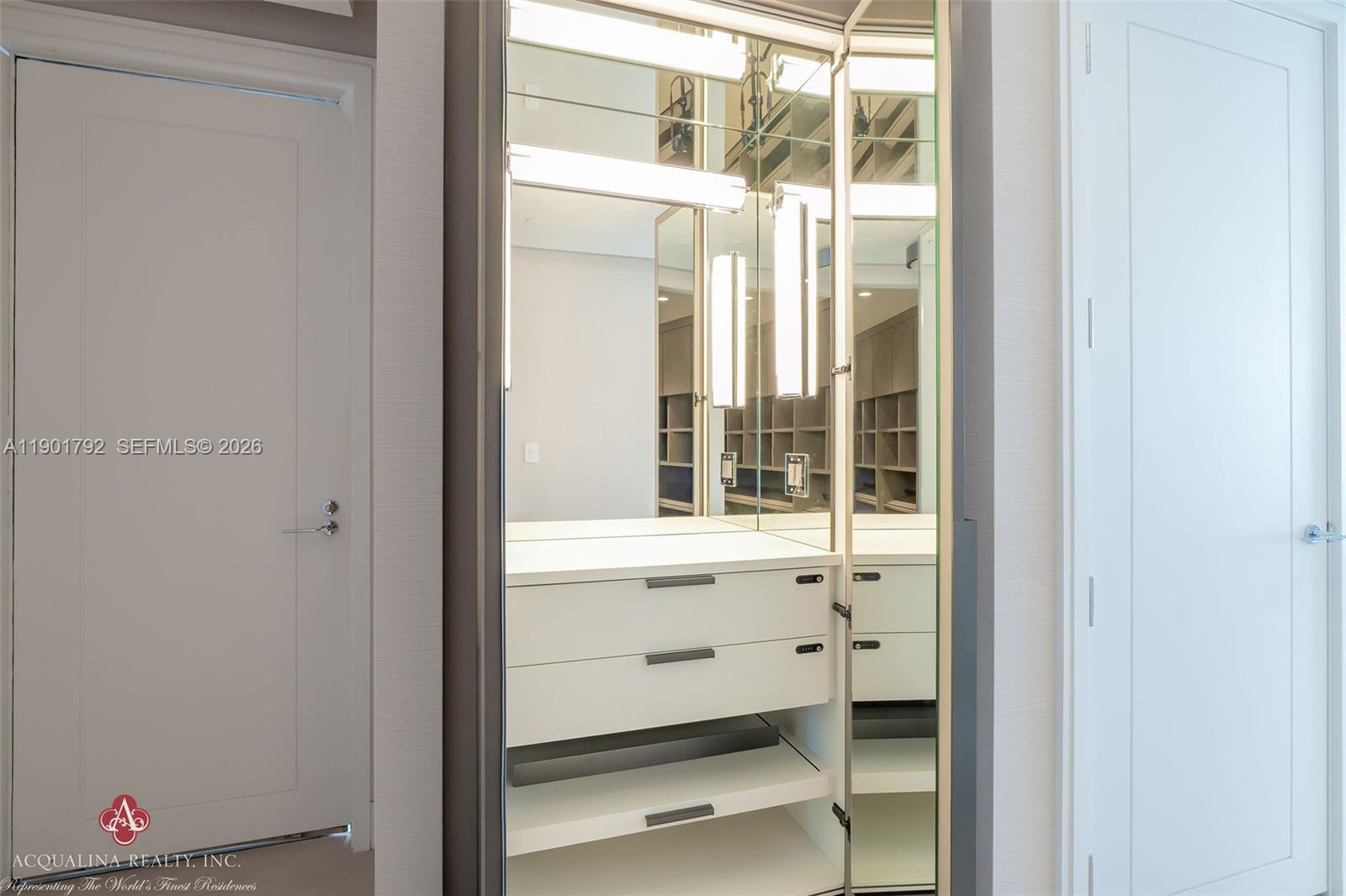 17975 Collins Ave #N-1602 Sunny Isles Beach, FL 33160