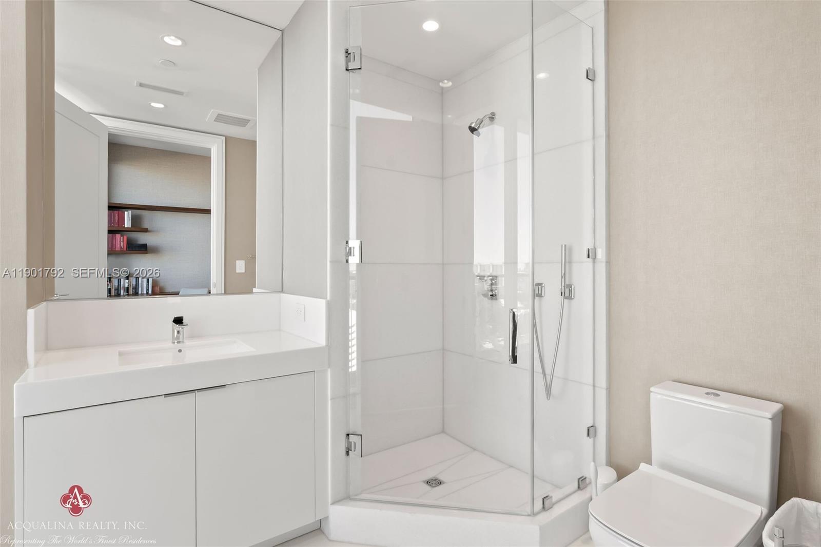 17975 Collins Ave #N-1602 Sunny Isles Beach, FL 33160