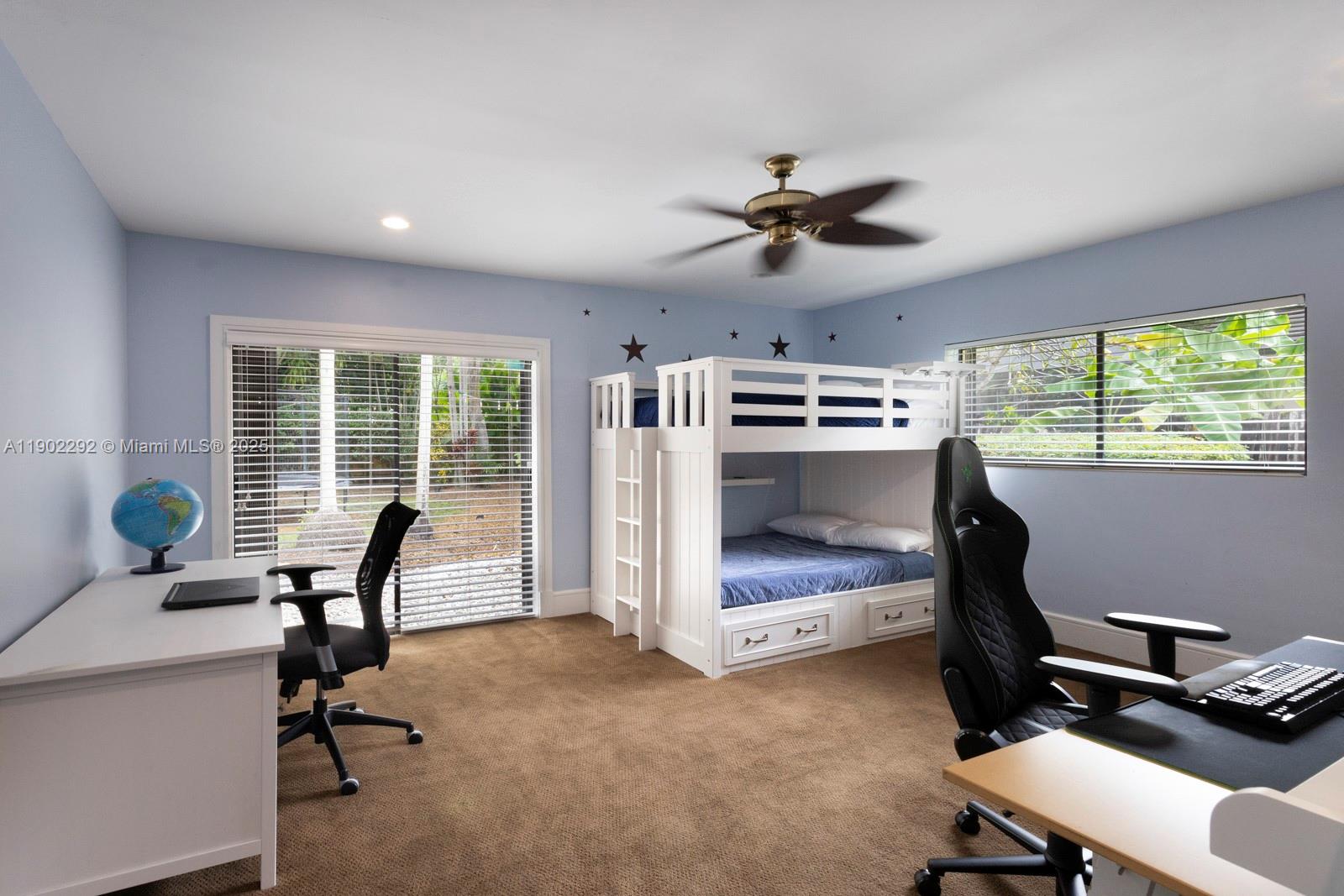 11003 SW 77th Ct Cir Pinecrest, FL 33156