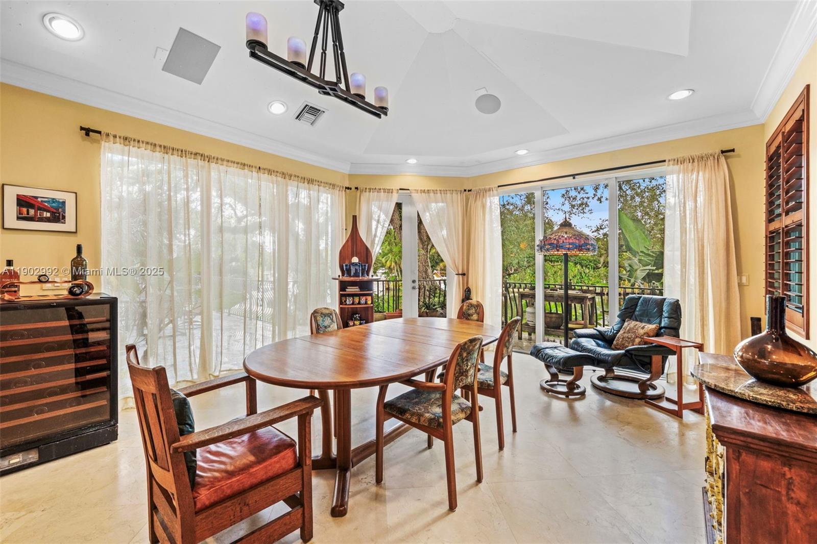 1115 SW 5th Pl Fort Lauderdale, FL 33312