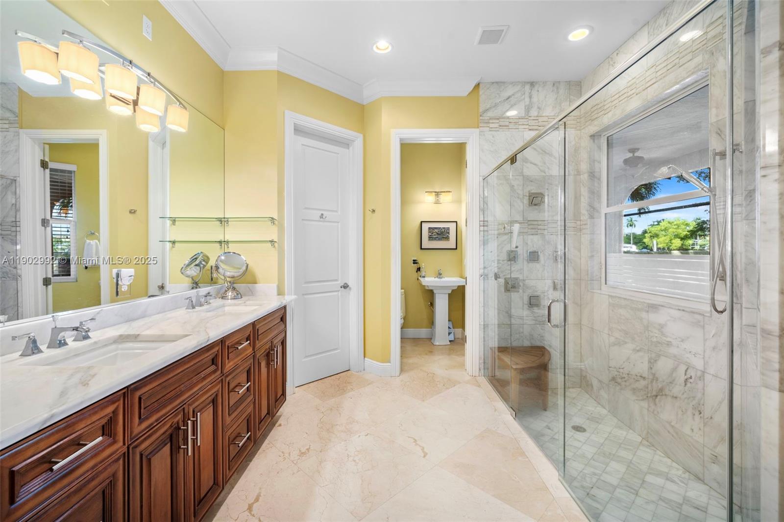 1115 SW 5th Pl Fort Lauderdale, FL 33312