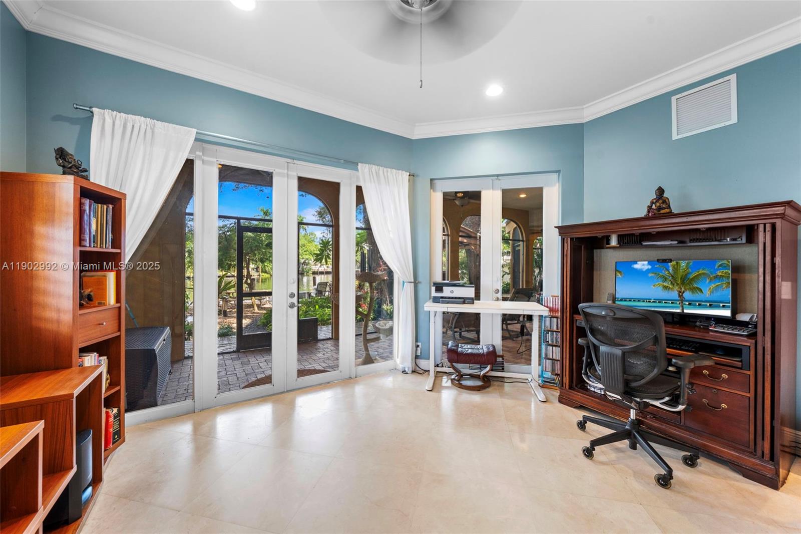 1115 SW 5th Pl Fort Lauderdale, FL 33312