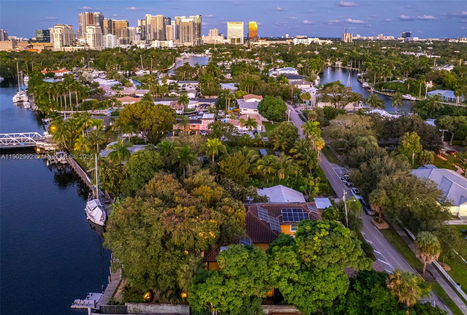 1115 SW 5th Pl Fort Lauderdale, FL 33312