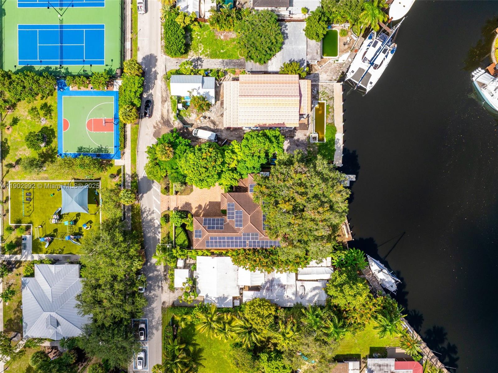 1115 SW 5th Pl Fort Lauderdale, FL 33312