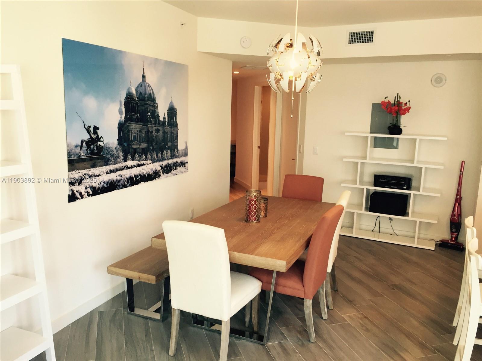 image 1100 Millecento Residence11