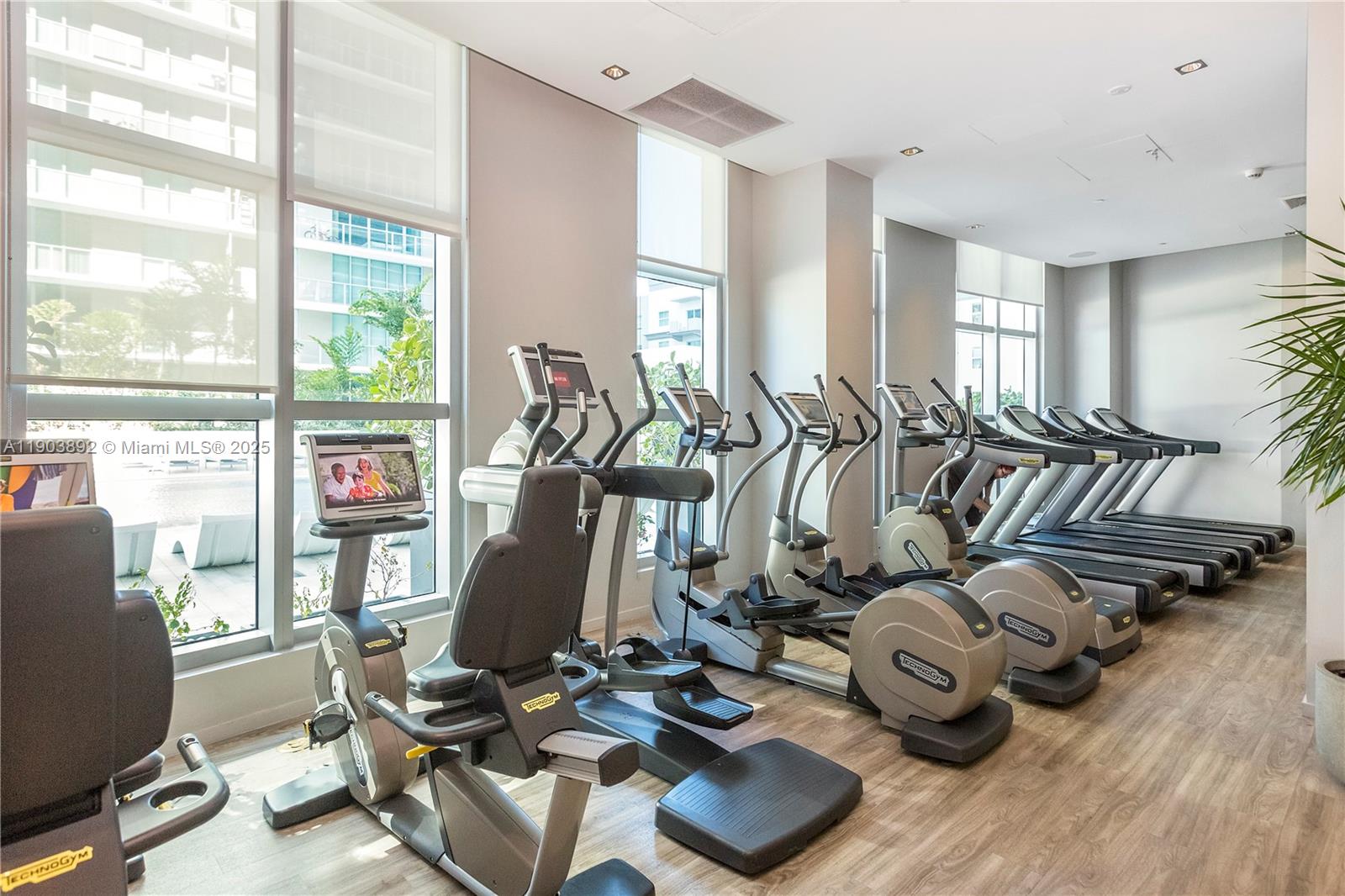 image 1100 Millecento Residence15