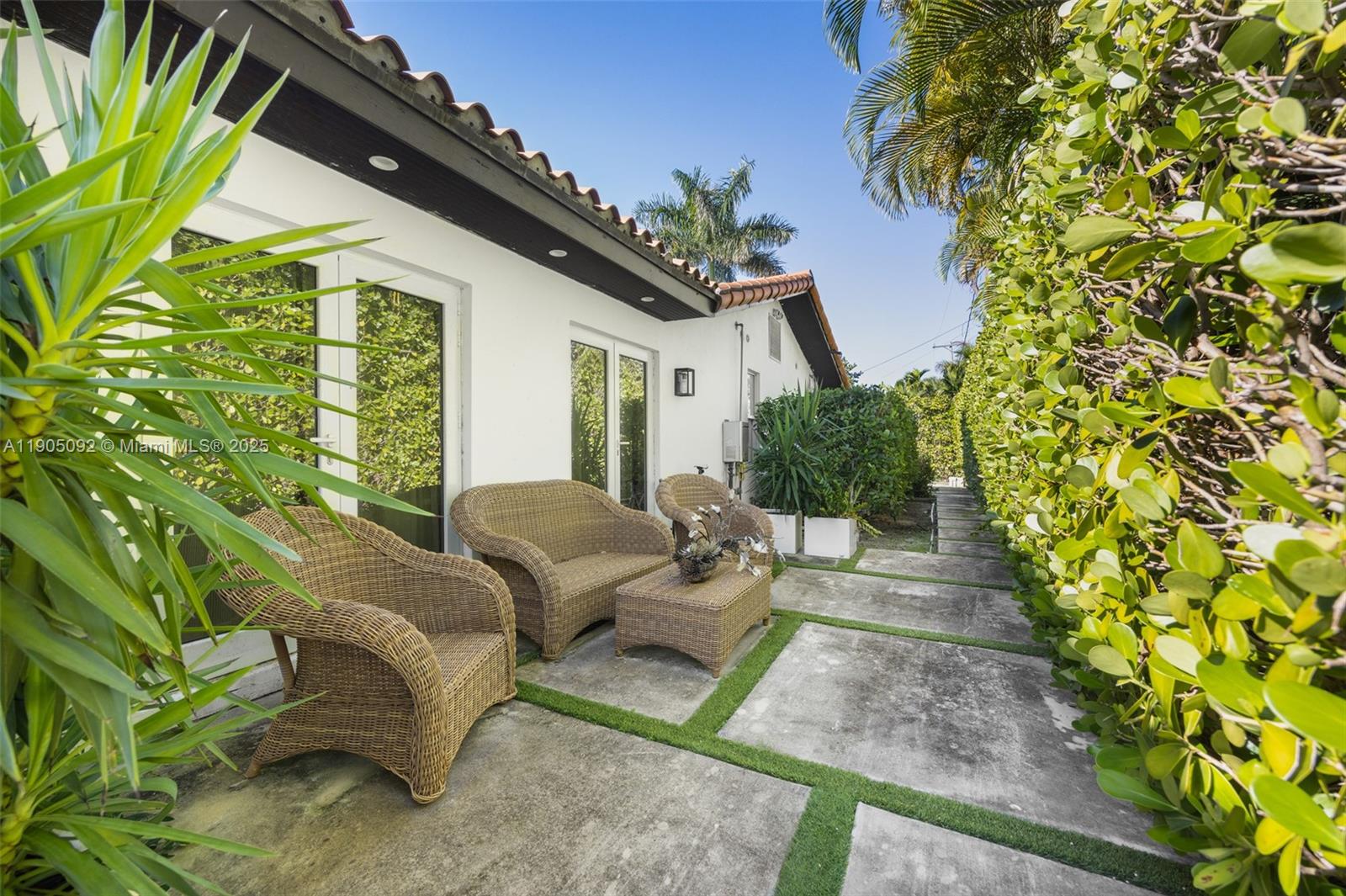 1233 102nd St Bay Harbor Islands, FL 33154