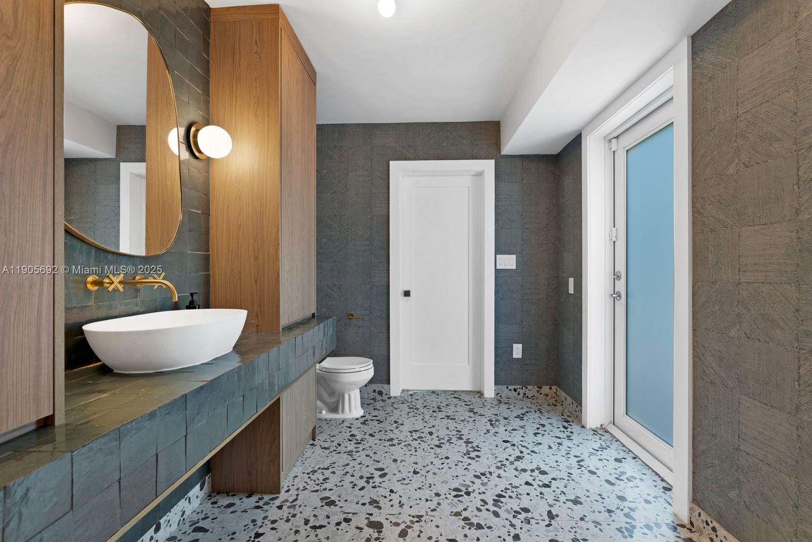 45 NW 96th St Miami Shores, FL 33150