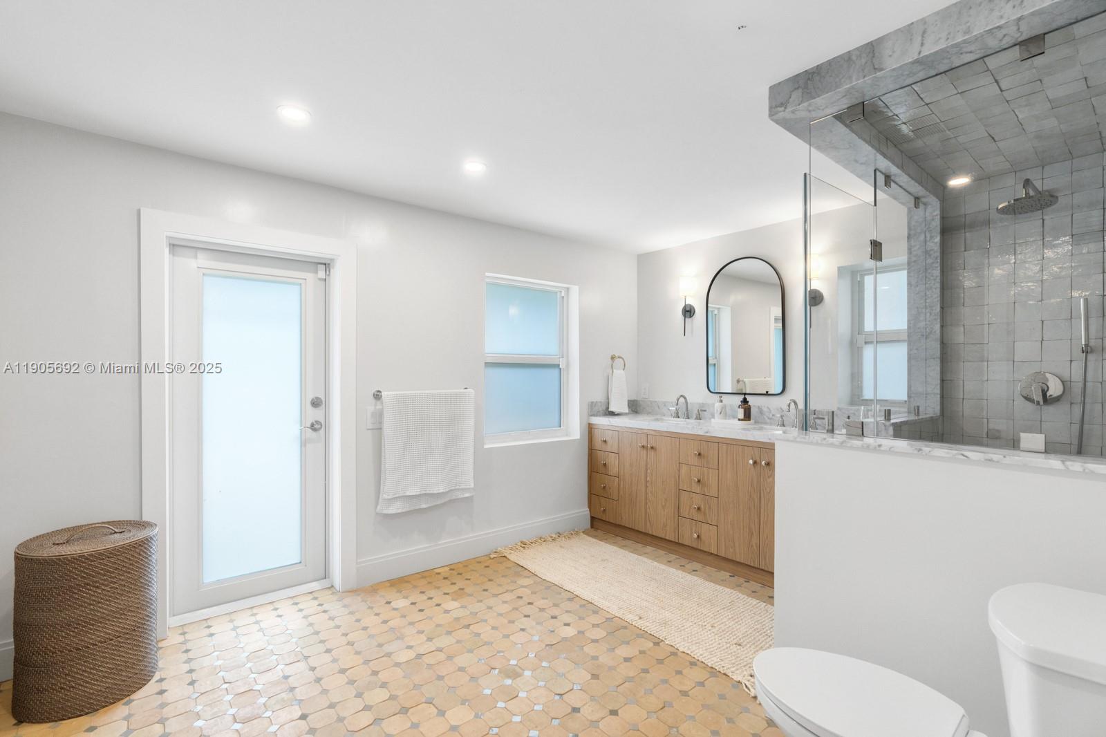 45 NW 96th St Miami Shores, FL 33150