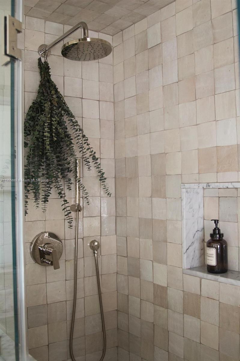 45 NW 96th St Miami Shores, FL 33150