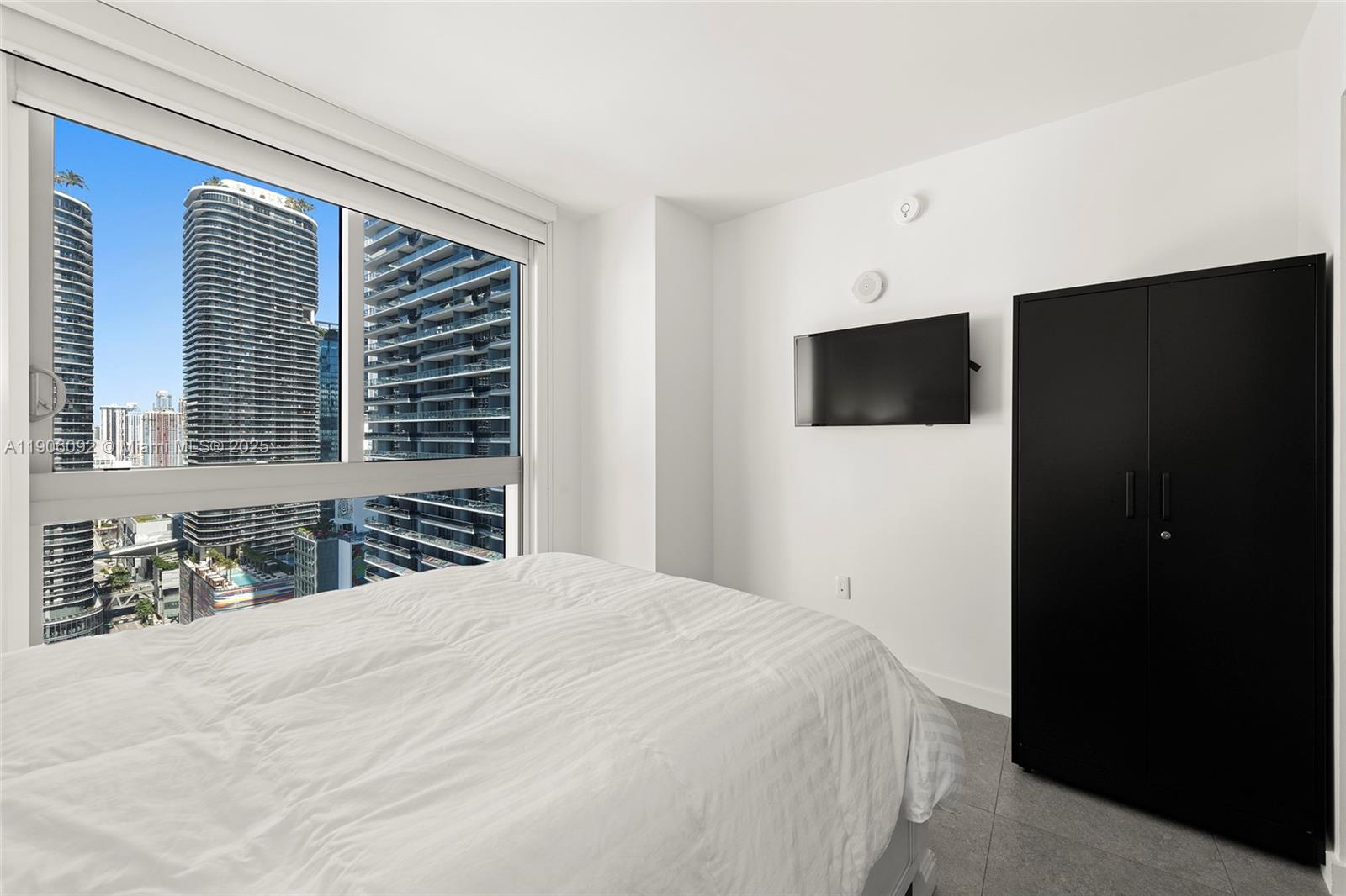 1100 S Miami Ave #2910 Miami, FL 33130