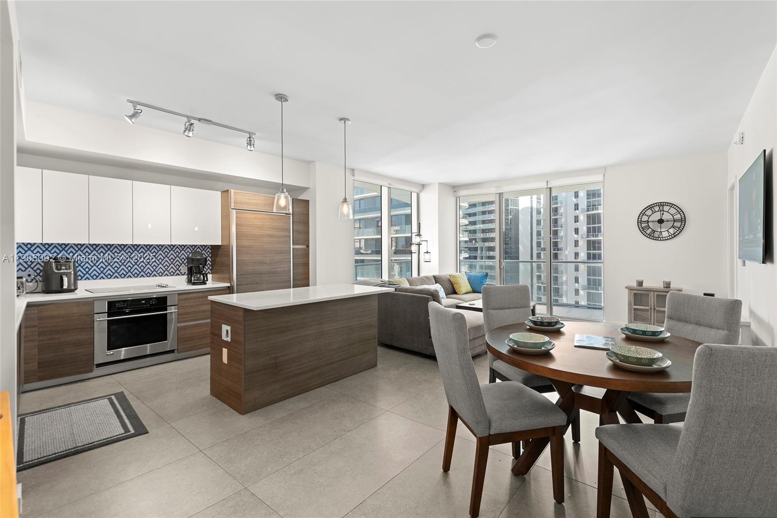 1100 S Miami Ave #2910 Miami, FL 33130