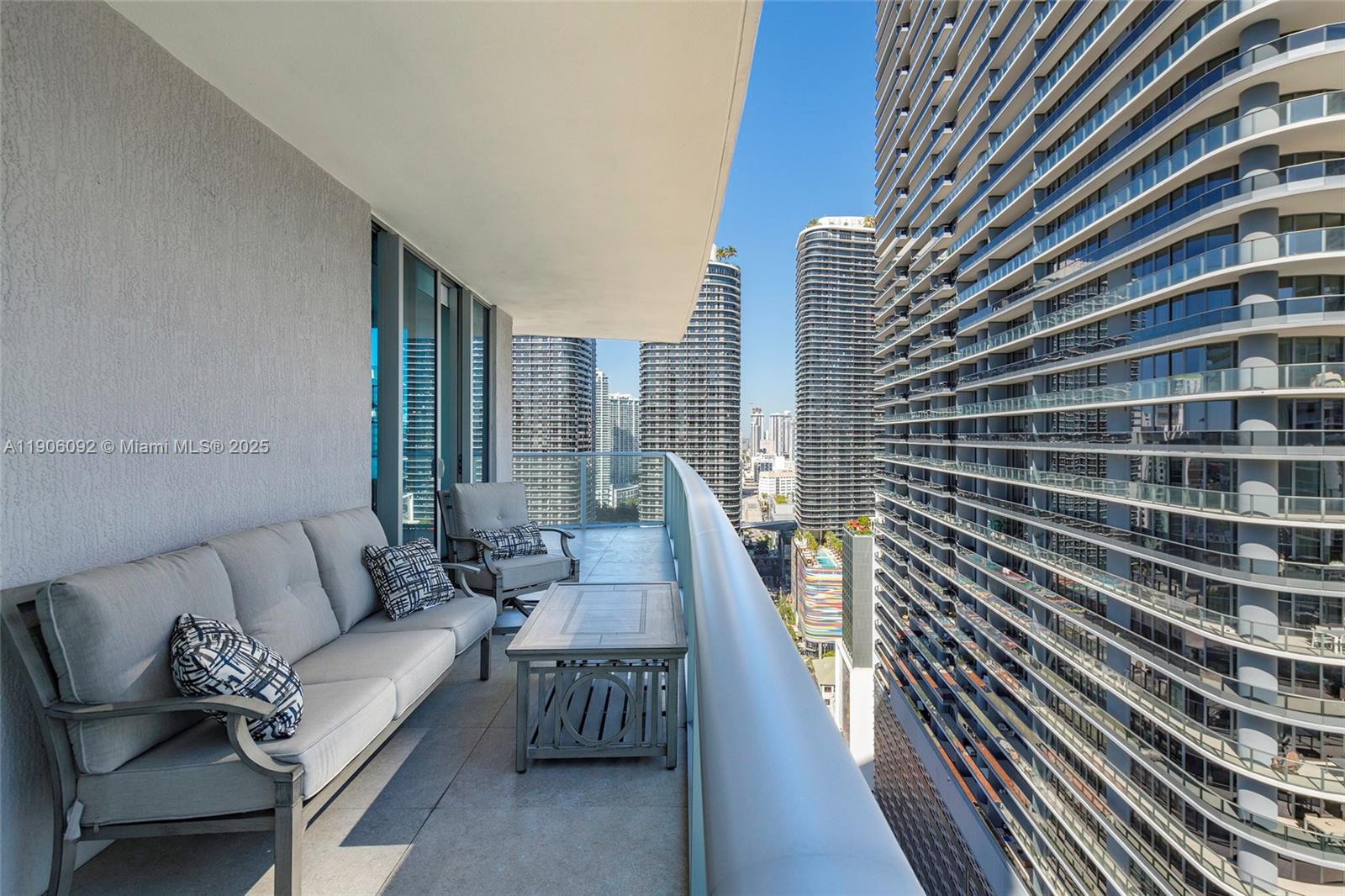 1100 S Miami Ave #2910 Miami, FL 33130