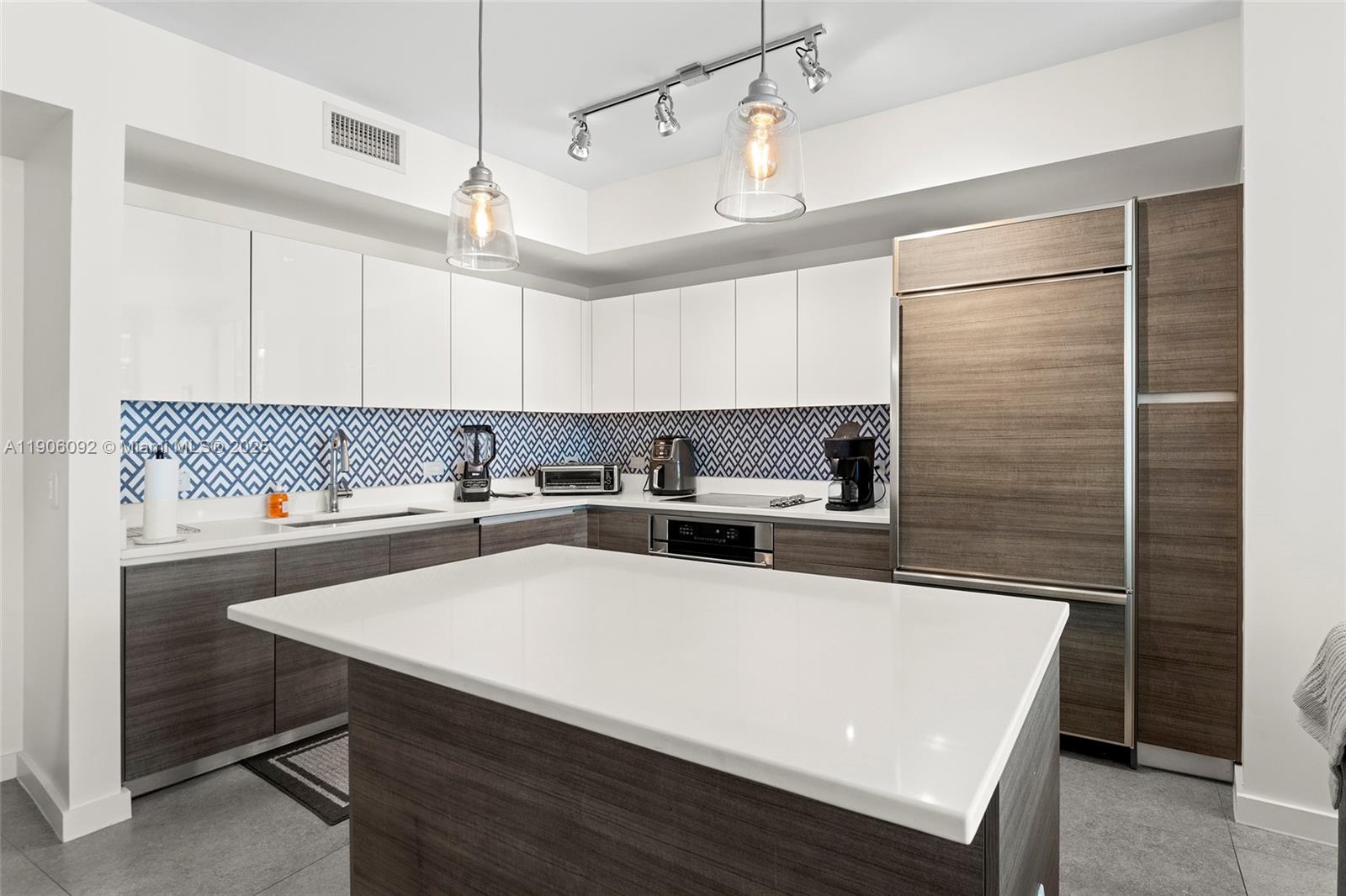 1100 S Miami Ave #2910 Miami, FL 33130