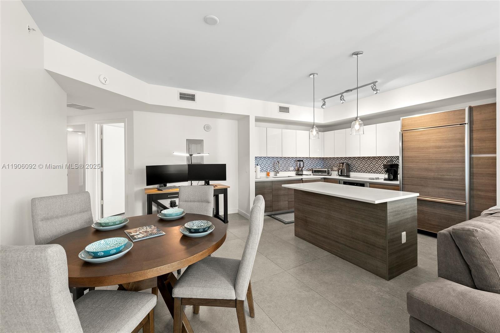 1100 S Miami Ave #2910 Miami, FL 33130