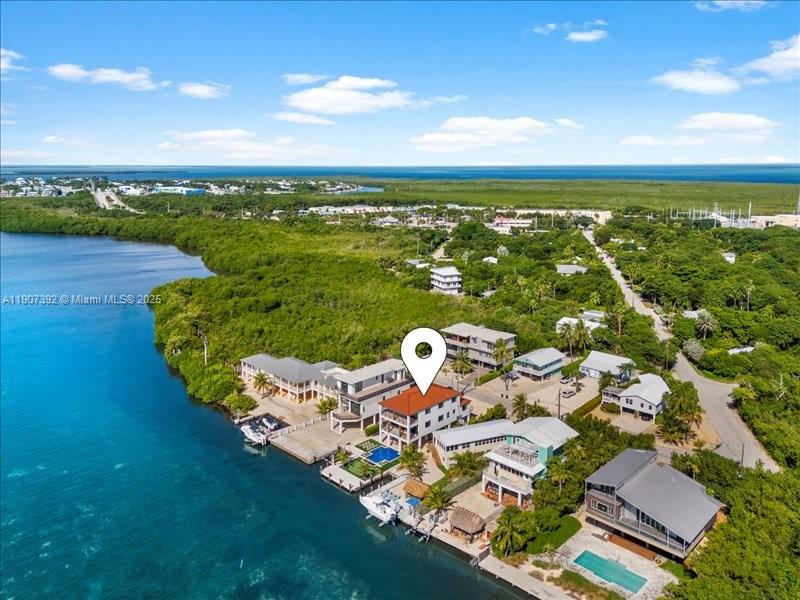 239 Tavernier Dr Tavernier, FL 33070