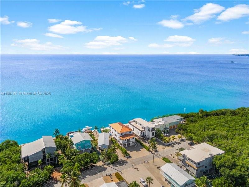 239 Tavernier Dr Tavernier, FL 33070