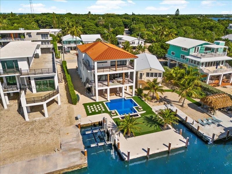 239 Tavernier Dr Tavernier, FL 33070