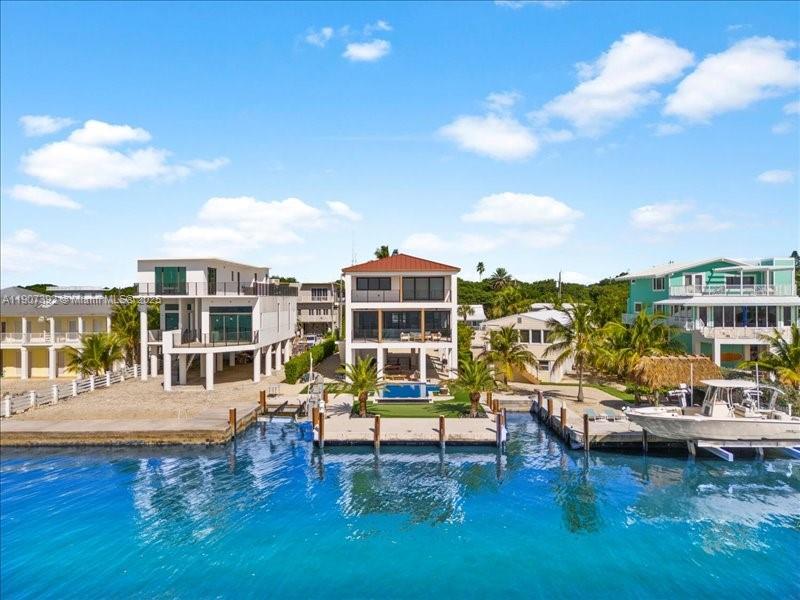 239 Tavernier Dr Tavernier, FL 33070