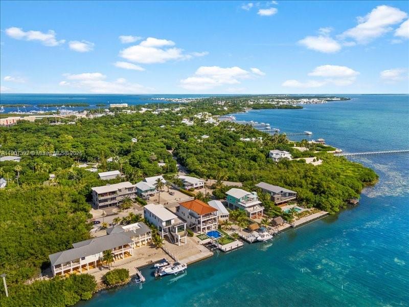 239 Tavernier Dr Tavernier, FL 33070