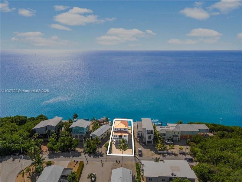 239 Tavernier Dr Tavernier, FL 33070