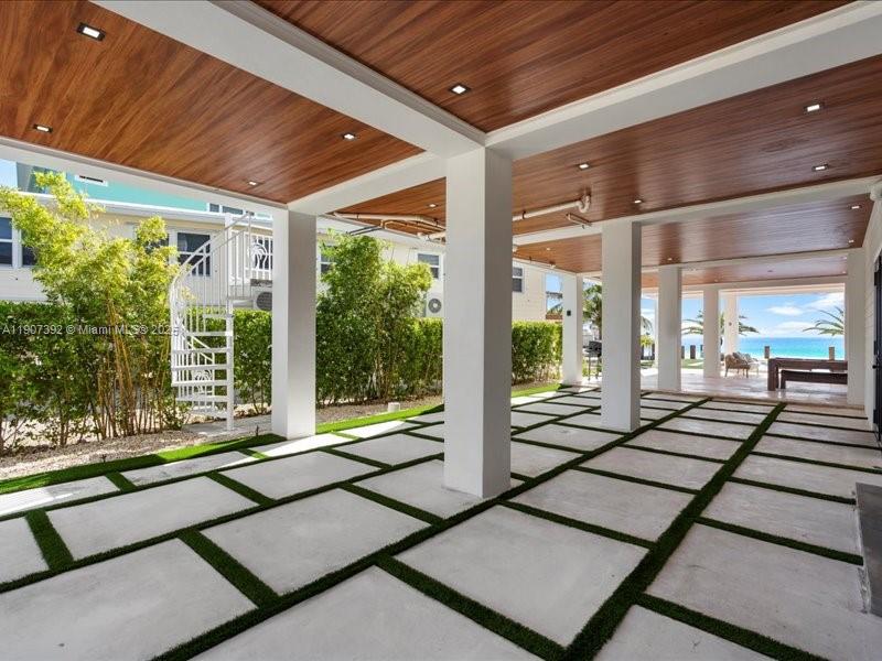 239 Tavernier Dr Tavernier, FL 33070