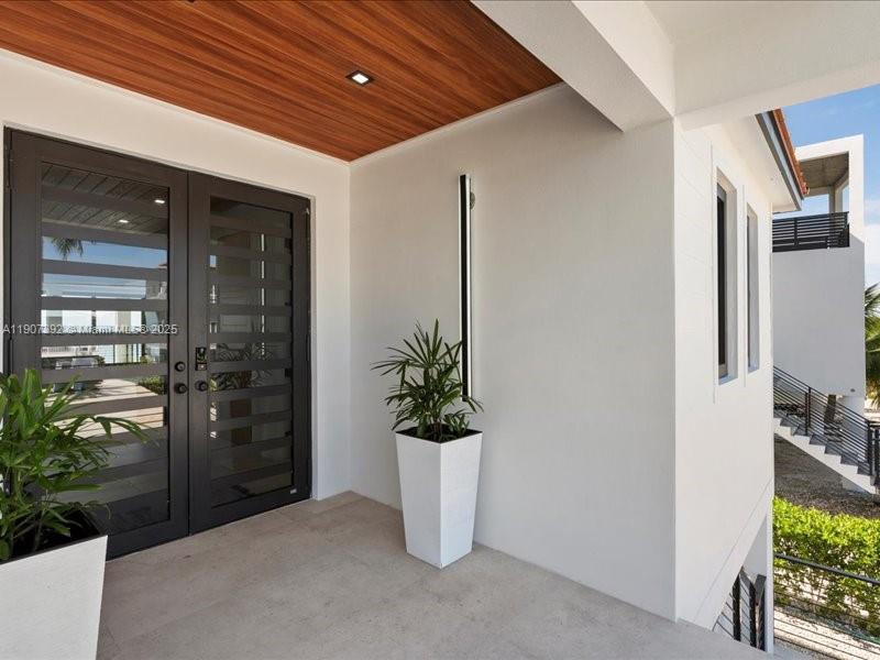 239 Tavernier Dr Tavernier, FL 33070