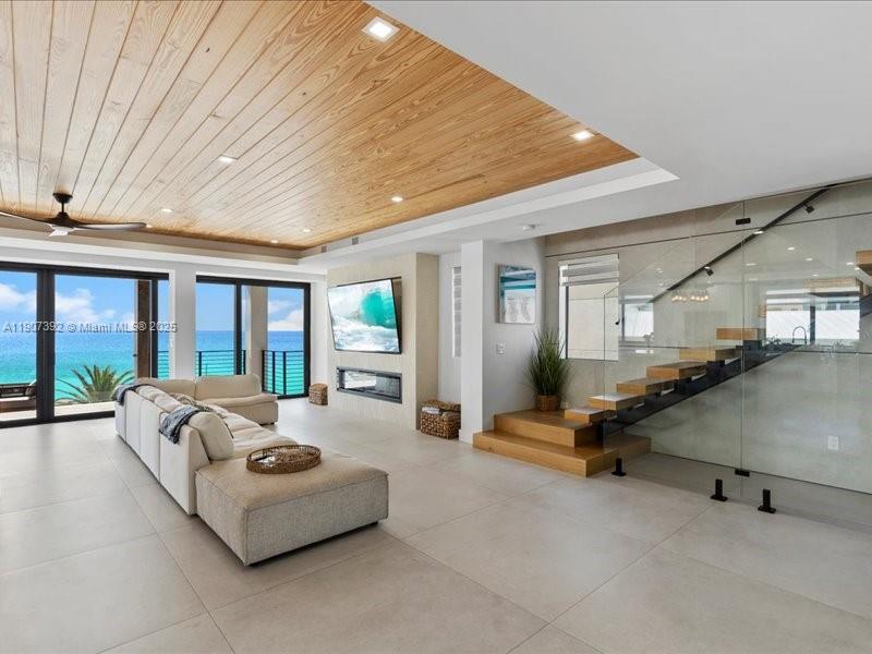 239 Tavernier Dr Tavernier, FL 33070