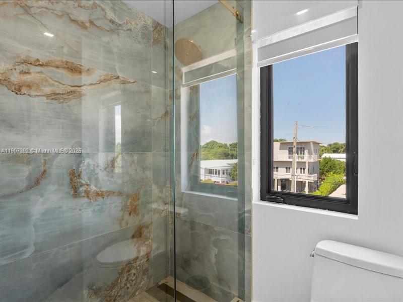 239 Tavernier Dr Tavernier, FL 33070