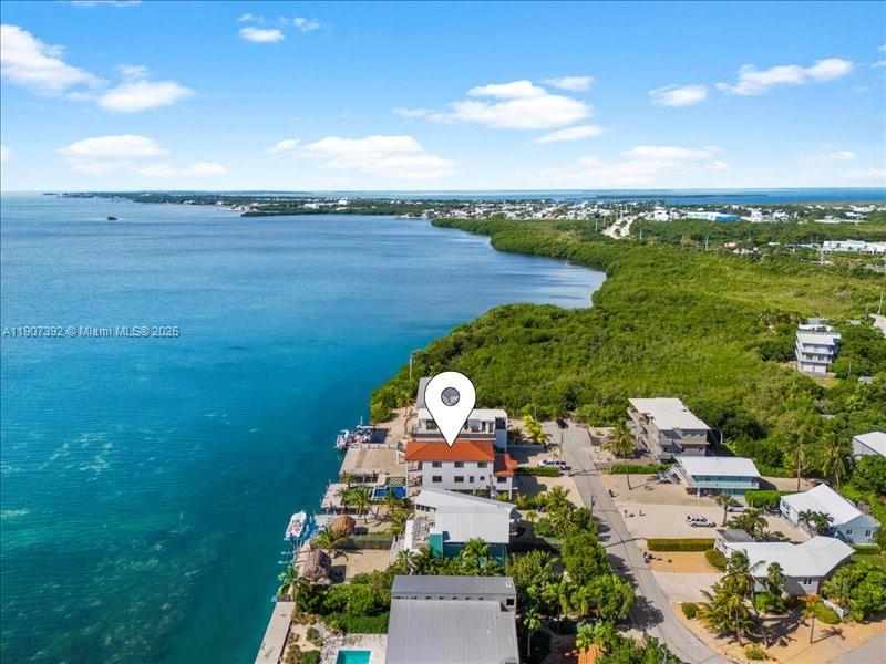 239 Tavernier Dr Tavernier, FL 33070