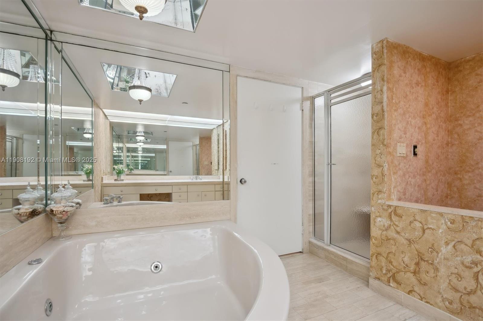 19707 Turnberry Way #20H Aventura, FL 33180