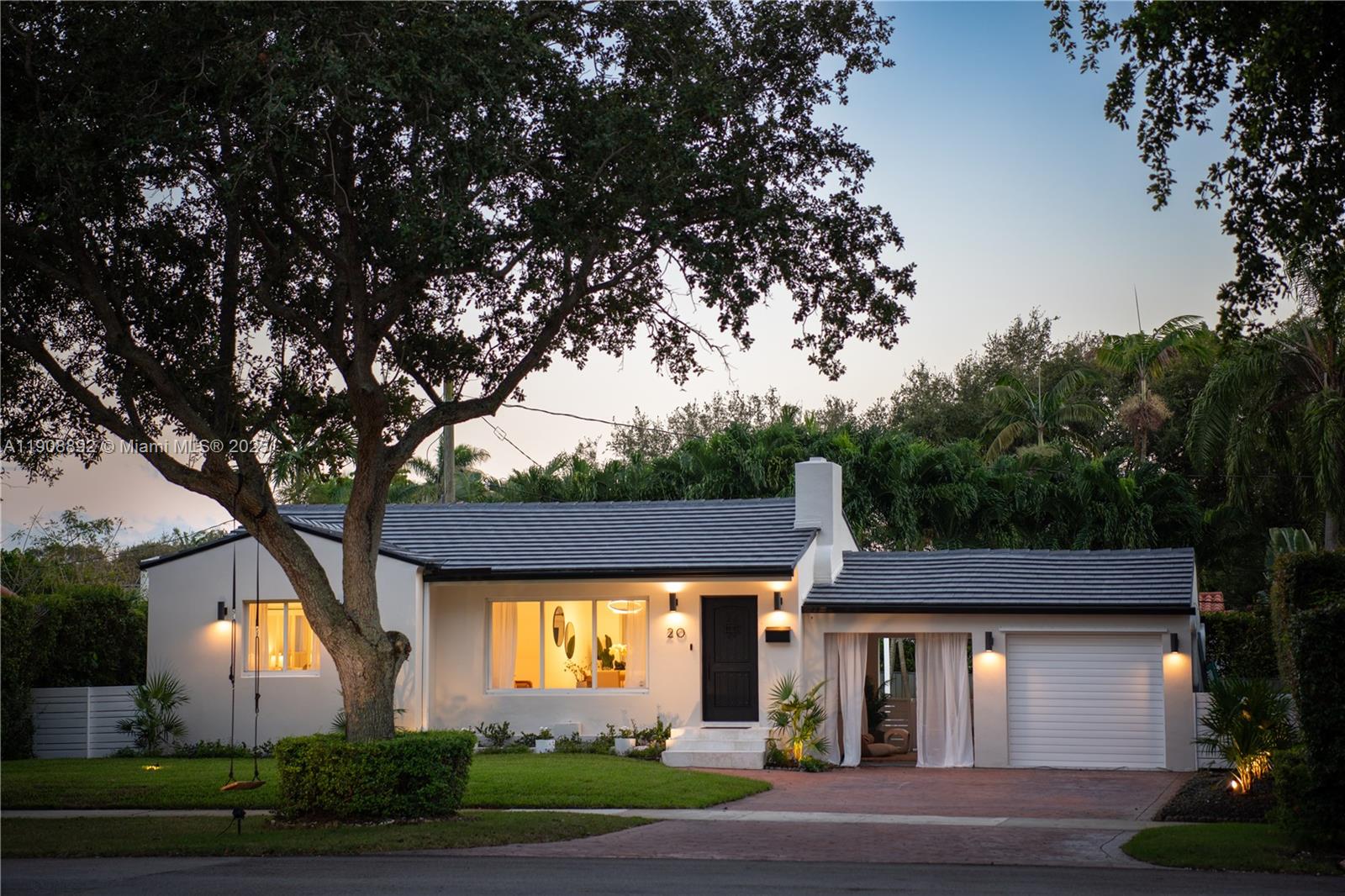 20 NW 93rd St Miami Shores, FL 33150