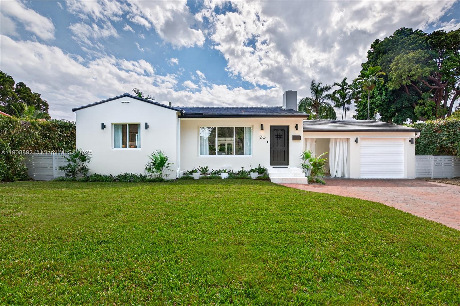 20 NW 93rd St Miami Shores, FL 33150