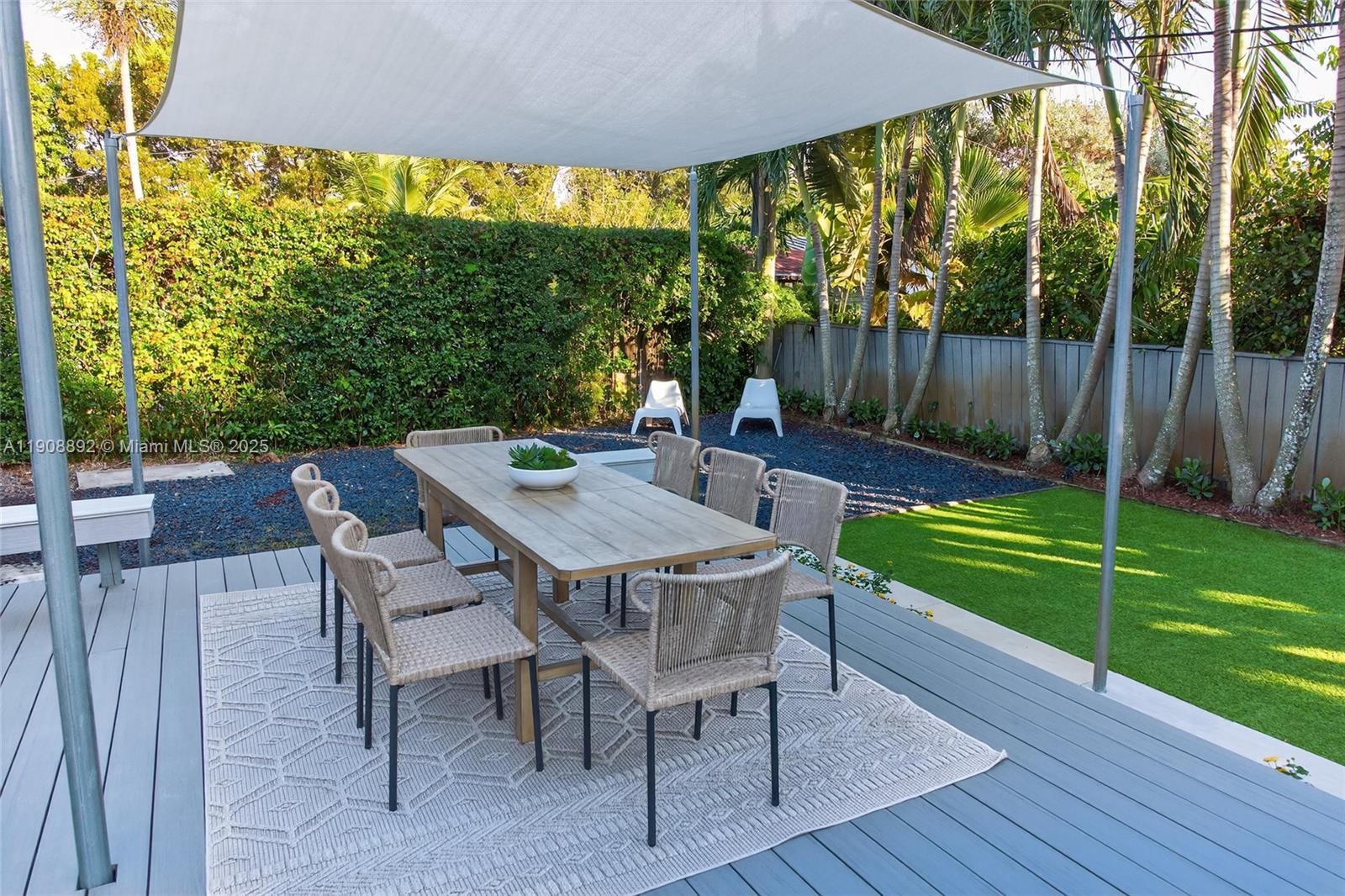 20 NW 93rd St Miami Shores, FL 33150