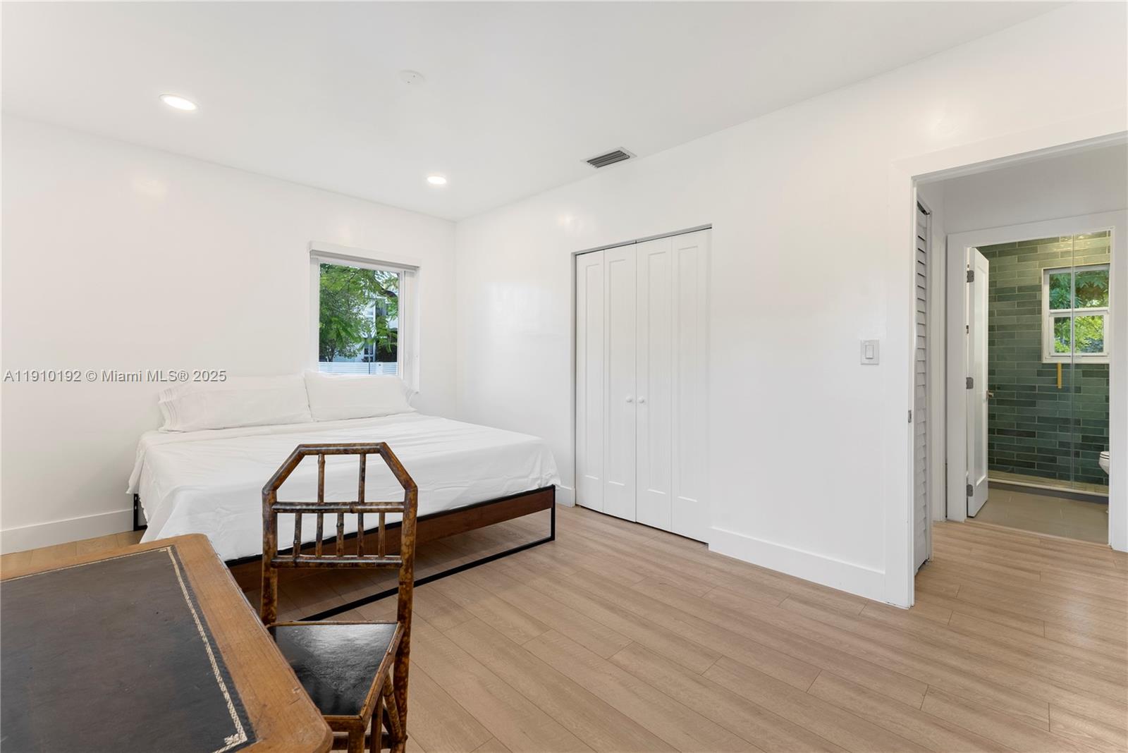 810 NW 7th St Miami, FL 33136