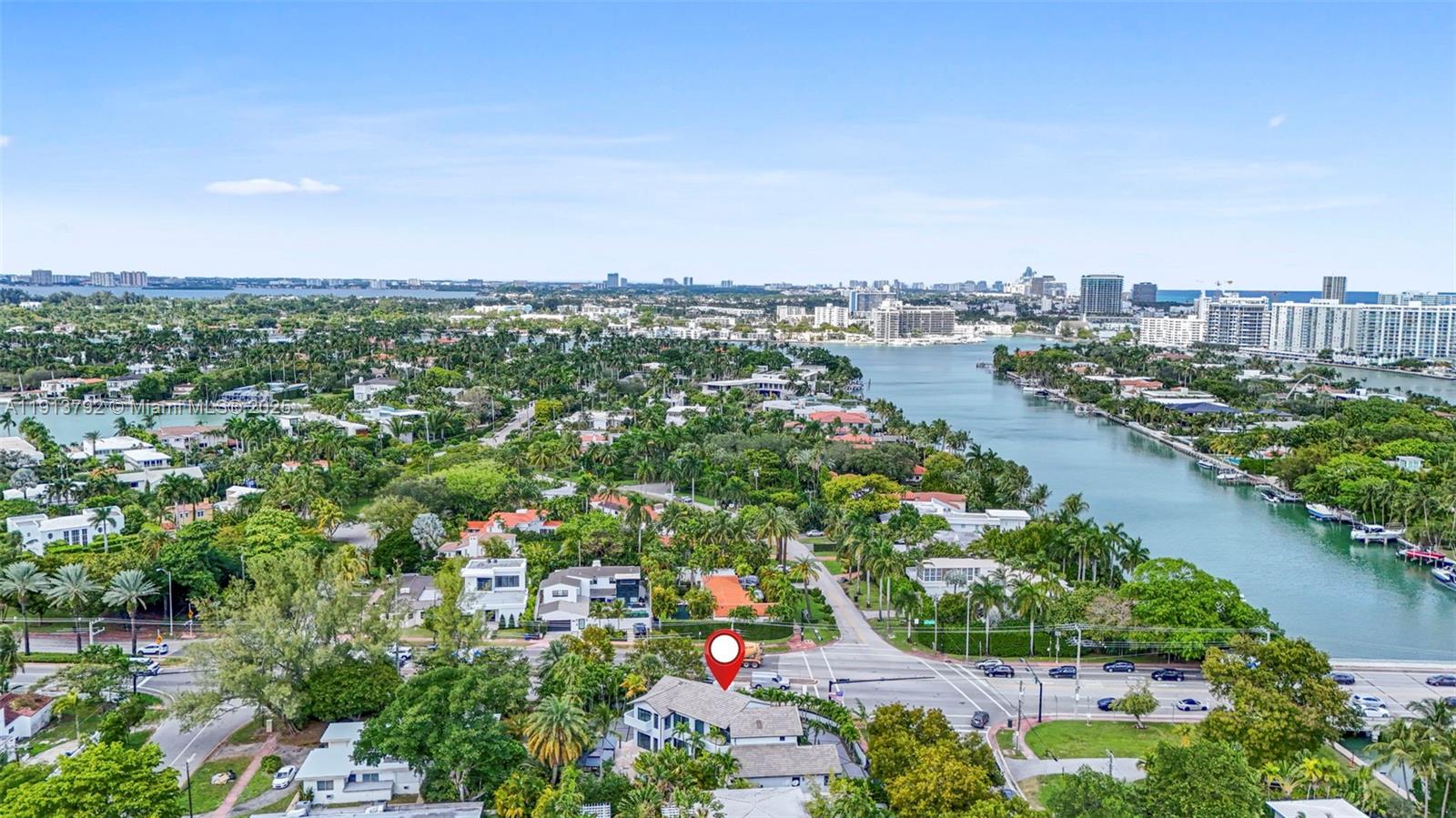 6180 Pine Tree Dr Miami Beach, FL 33140