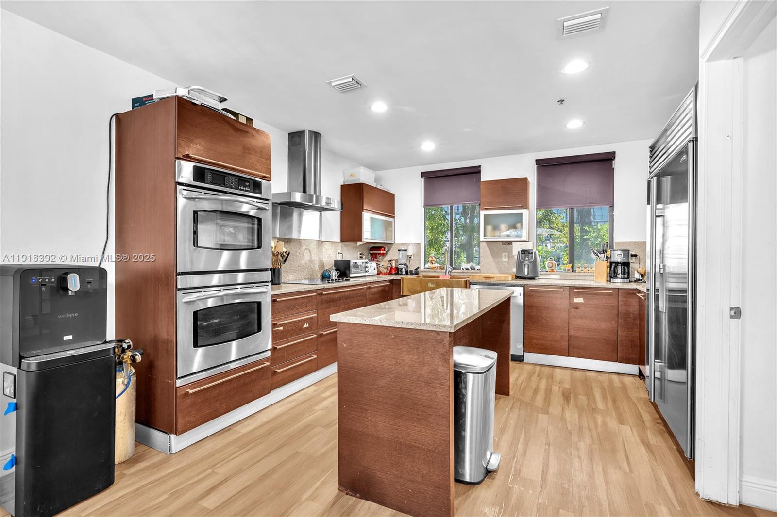 1162 98th St #4 Bay Harbor Islands, FL 33154